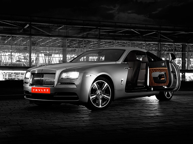 luxury car rental